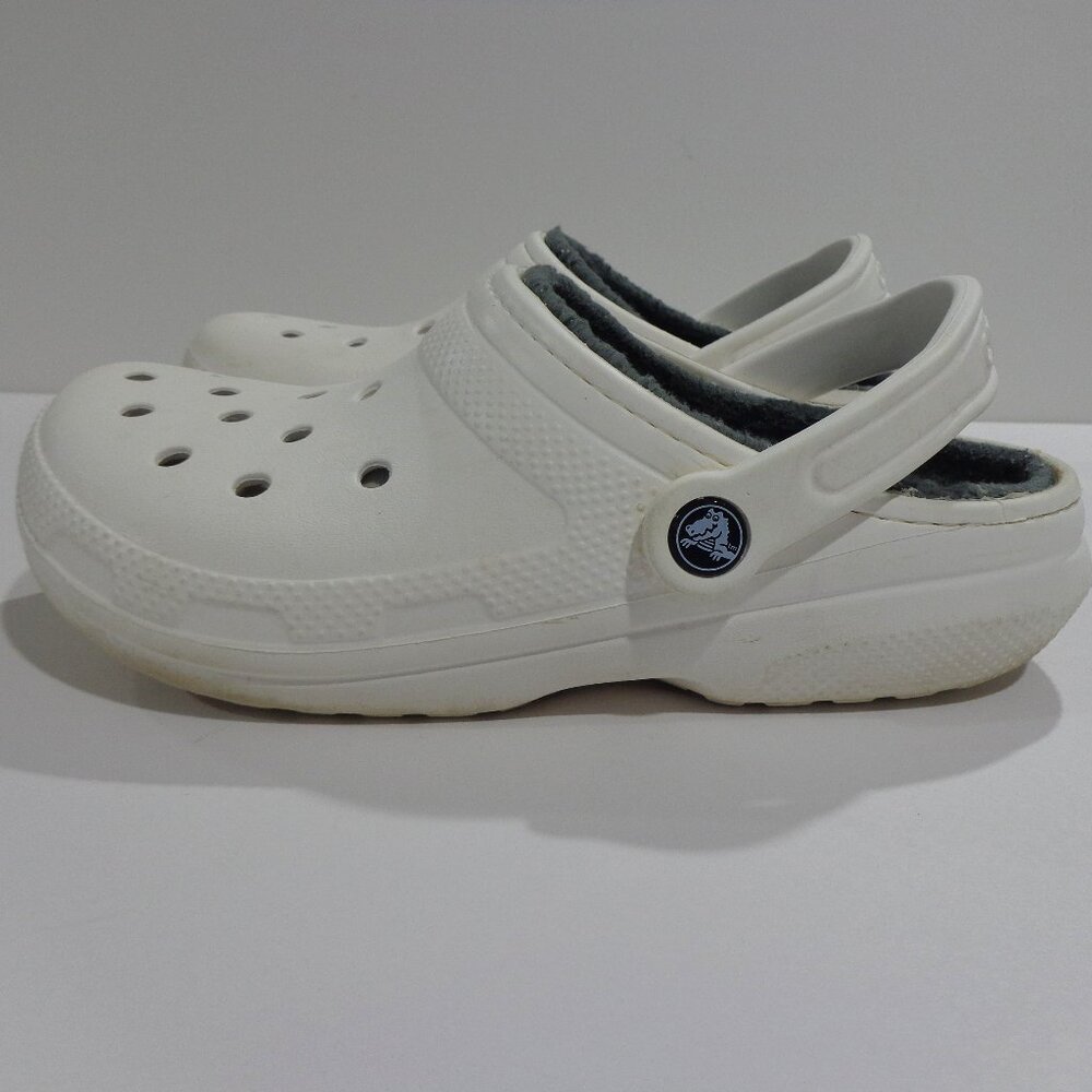 Crocs Unisex Dual‎ Comfort Fleece Lined White Clog Shoe Size Men’s 5 Women’s 7
